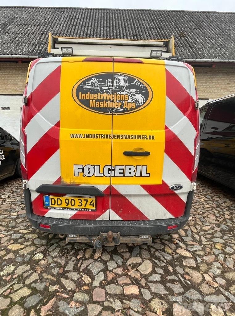 Ford Transit Custom Voiture