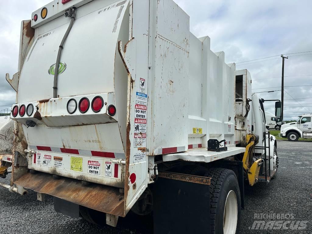 Freightliner M2 Camion poubelle