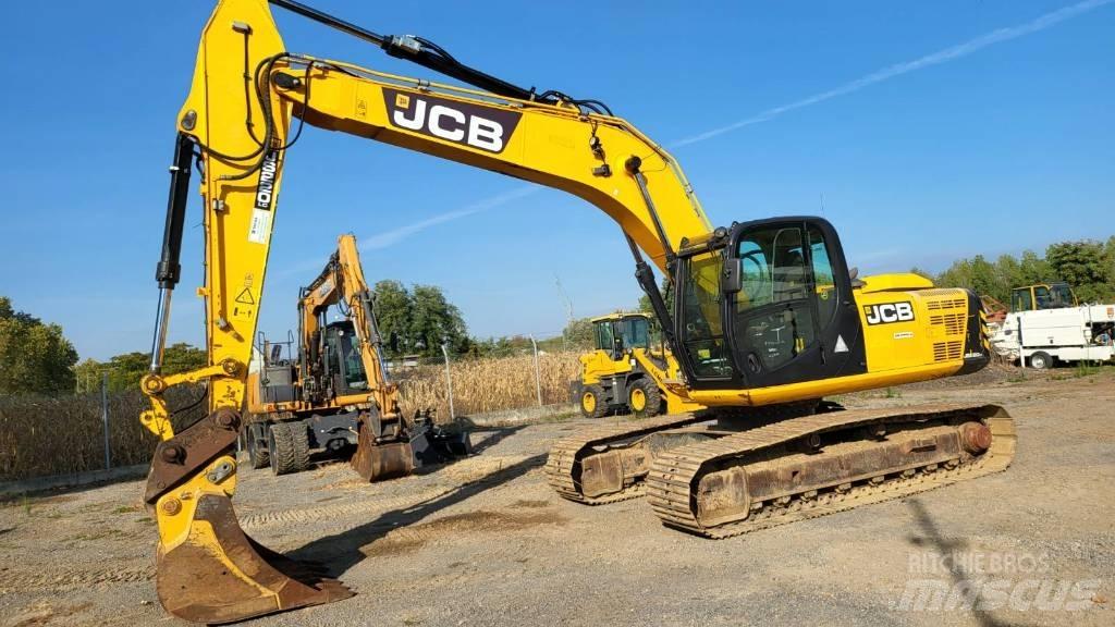JCB JS 220 LC Pelle sur chenilles