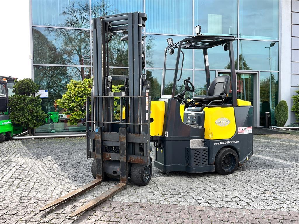 Aisle-Master 15NE Chariot élévateur étroit