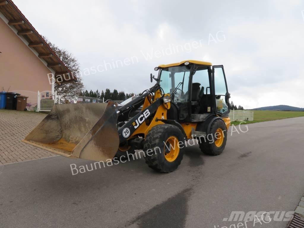 JCB 406 B Chargeuse sur pneus