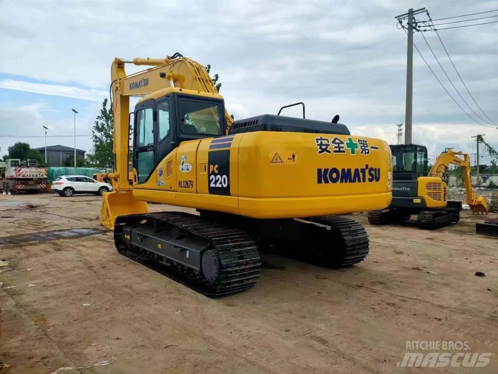 Komatsu PC 220 Pelle sur chenilles
