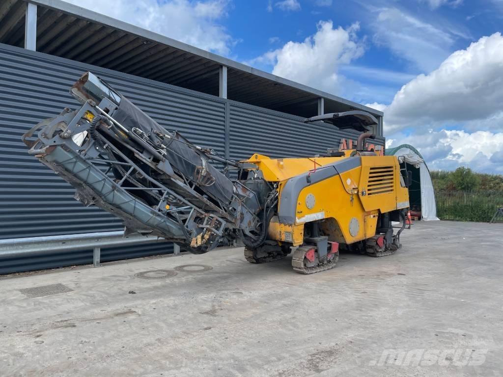 Wirtgen W 100 F Fraiseuse à froid