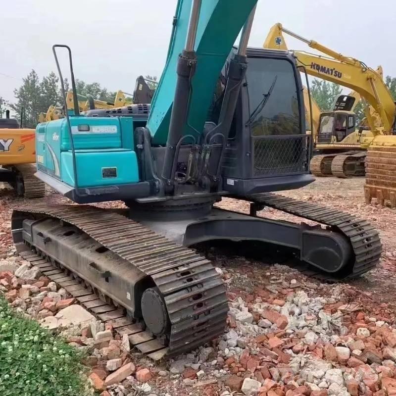 Kobelco SK260 Pelle sur chenilles