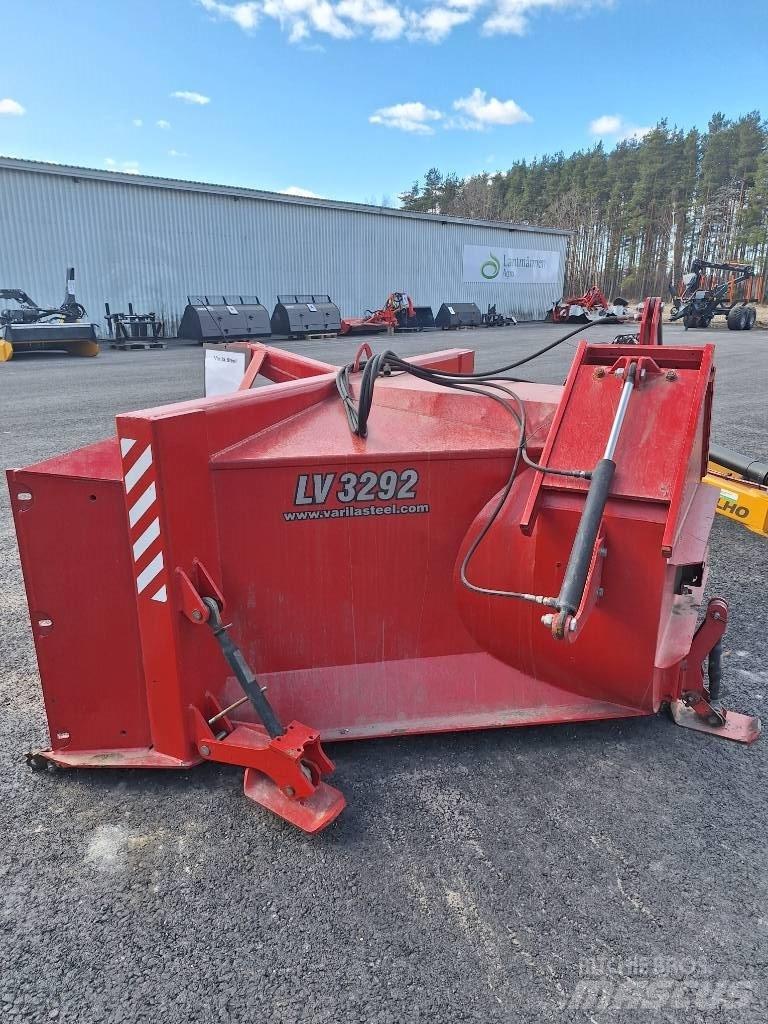Varila Steel LV 3292 Souffleuse à neige