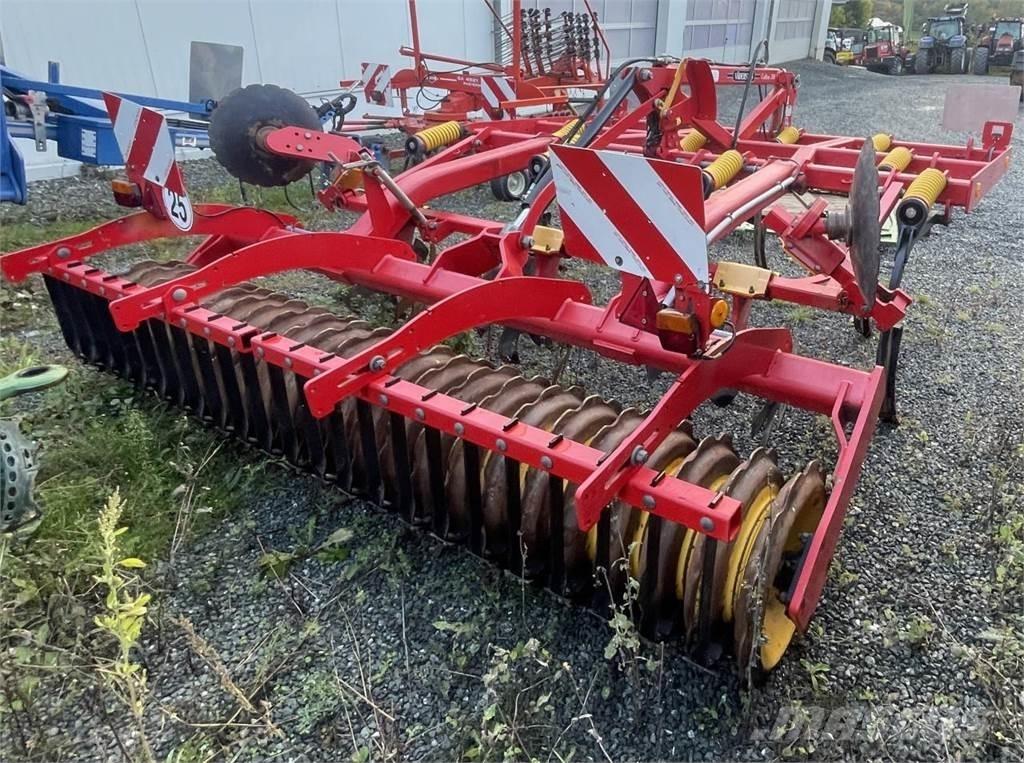 Väderstad CS 300 Déchaumeur, cultivateur