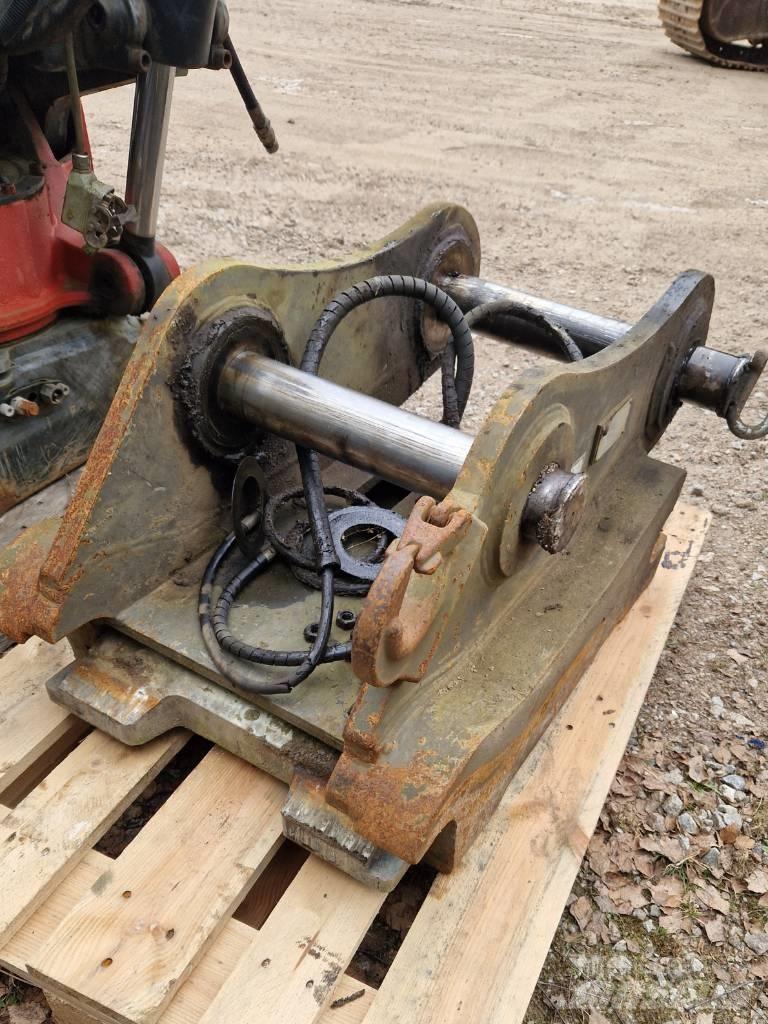 SMP S80 Snabbfäste Attache rapide pour godet