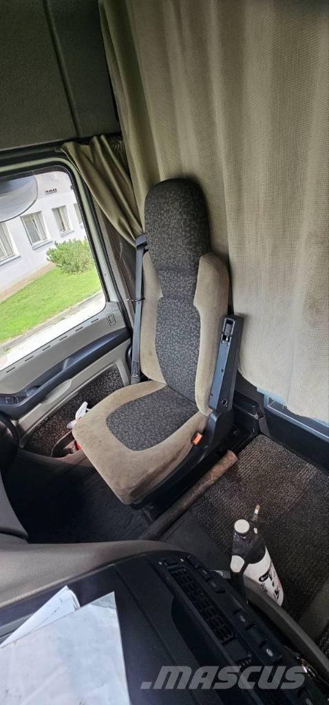 DAF XF 105 Camion ampliroll