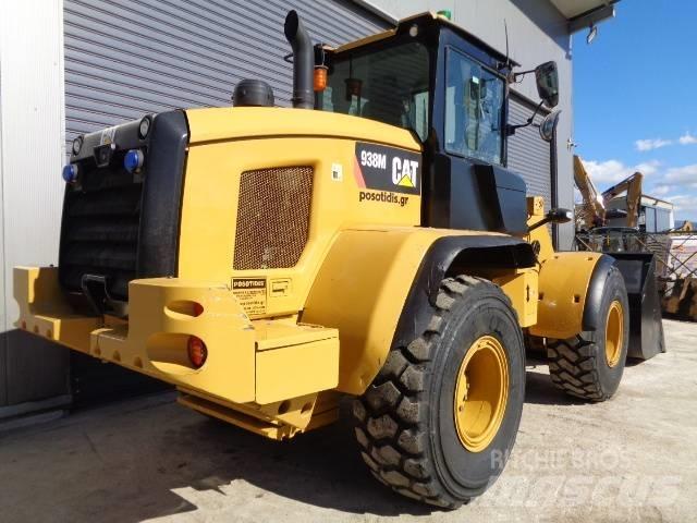 CAT 938M Chargeuse sur pneus