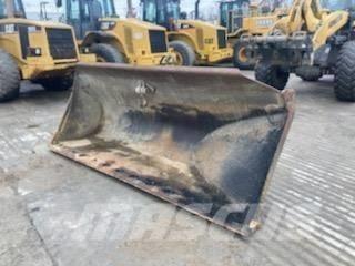 JRB Bucket-Side Dump Godet