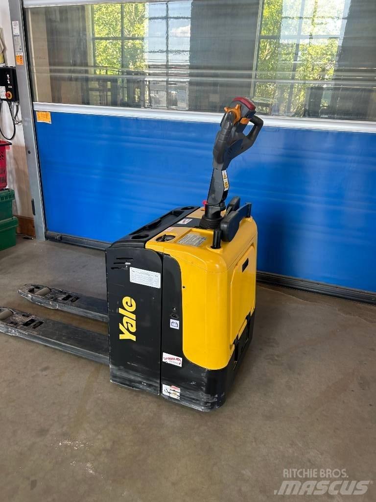 Yale MP20XUX Transpalette accompagnant porté debout