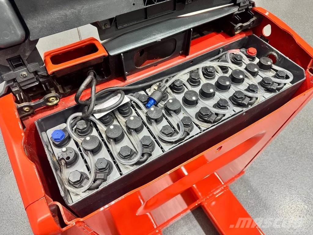 Linde T 20 Transpalette accompagnant
