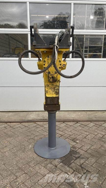 Epiroc SB452 Marteau hydraulique