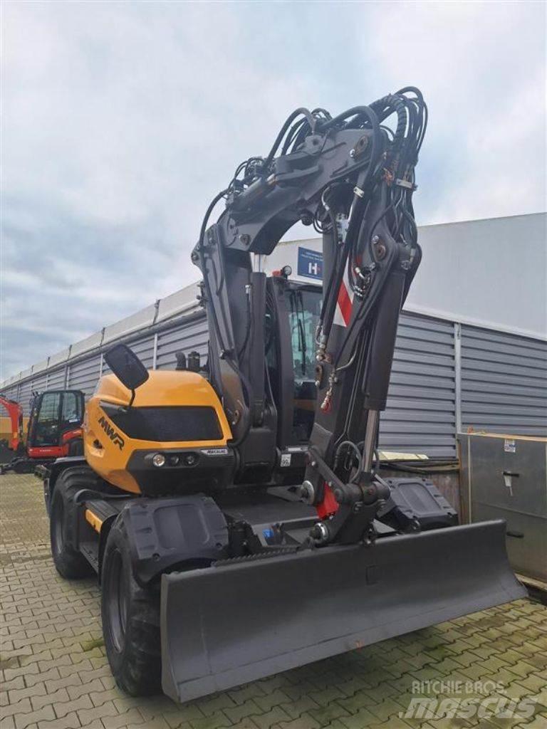 Mecalac 11 MWR Pelle sur pneus