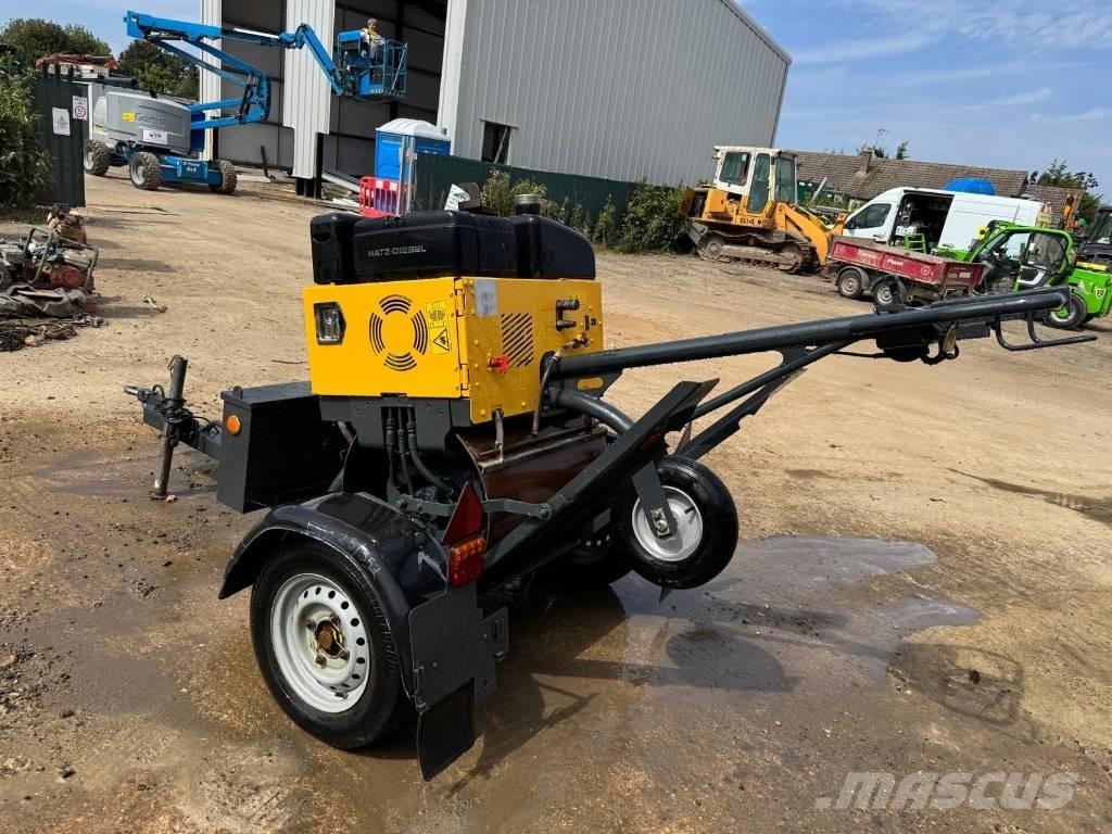 Mecalac MBR71 Rouleaux monocylindre