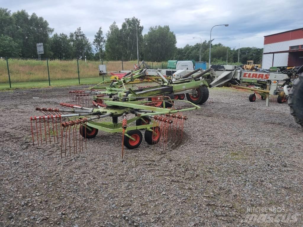 CLAAS Liner 3000 Andaineur