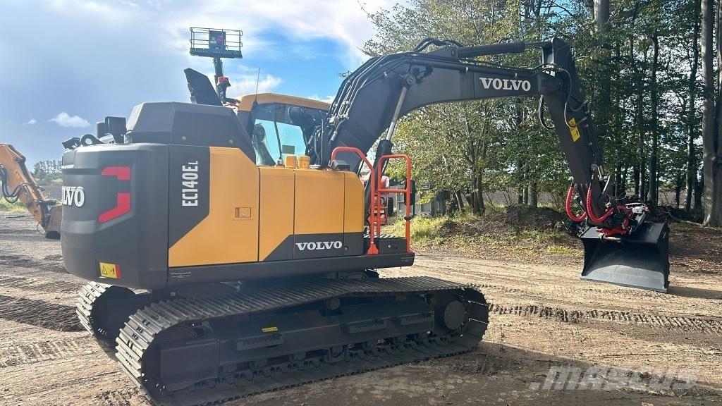 Volvo EC 140 E Pelle sur chenilles