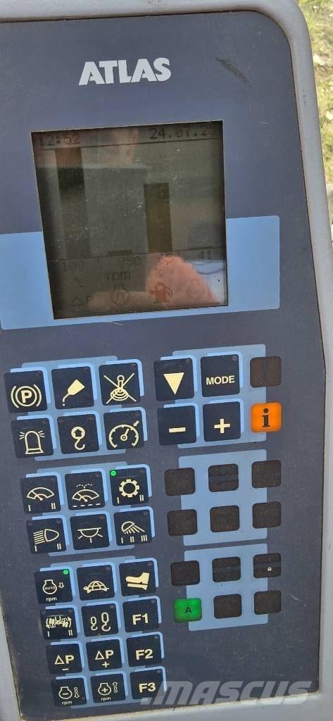 Terex TW 160 Pelle sur pneus