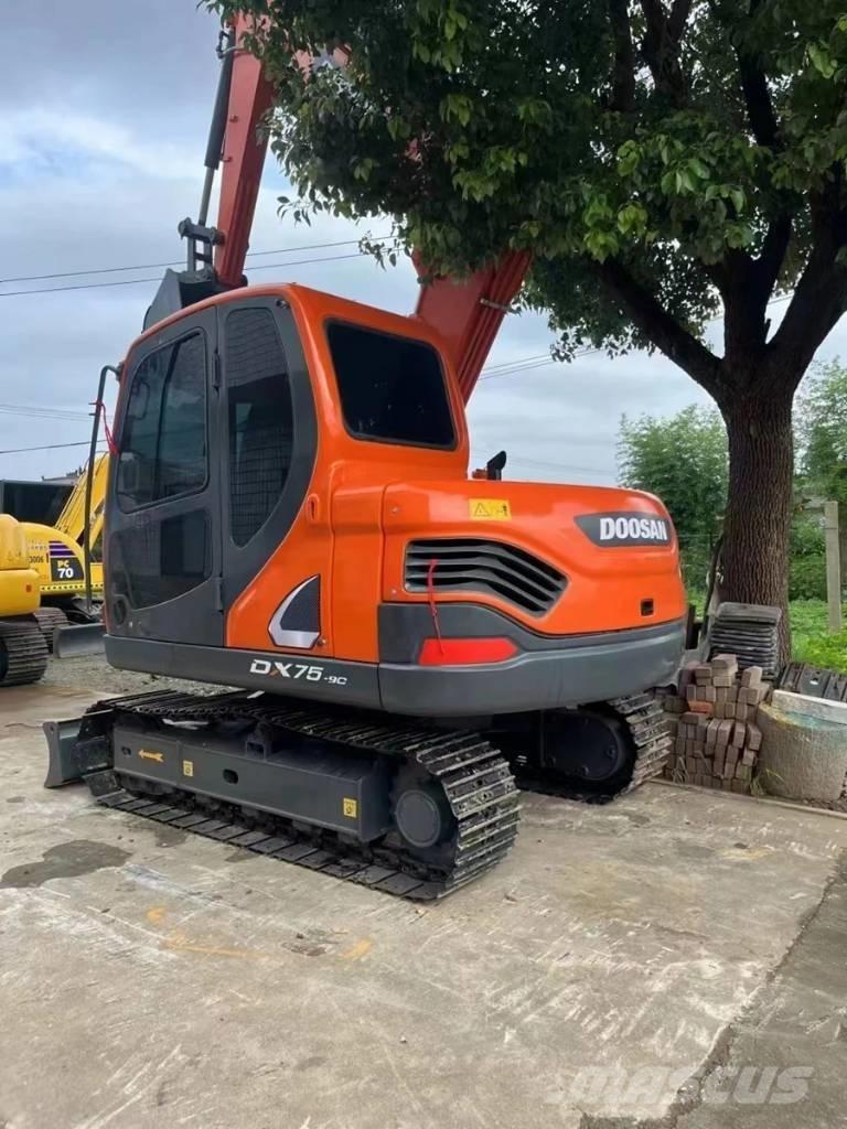 Doosan DX75-9C Mini pelle 7t-12t