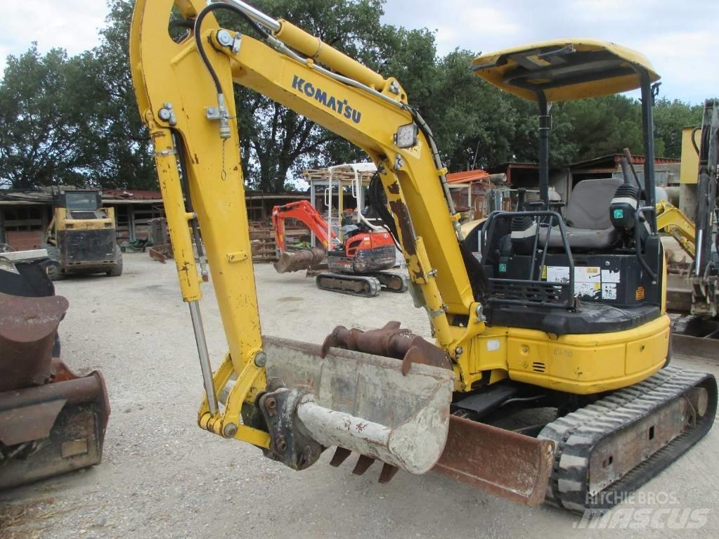 Komatsu PC 26 MR-3 Mini pelle < 7t