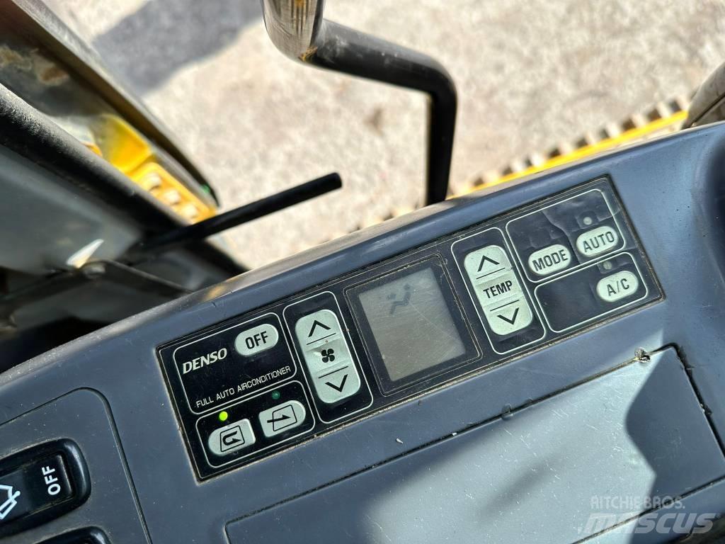 Komatsu PC290 NLC-7K Pelle sur chenilles