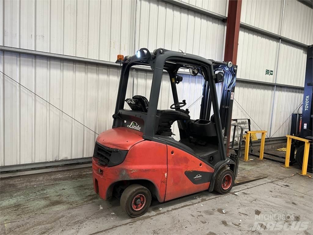 Linde H20D-01 Chariots diesel
