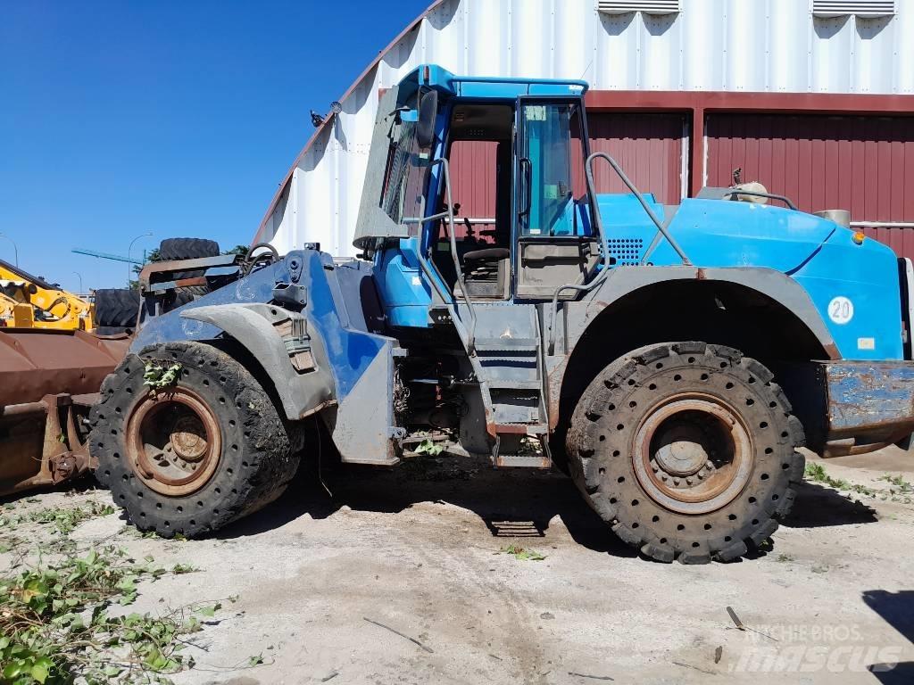 Liebherr L 554 Chargeuse sur pneus