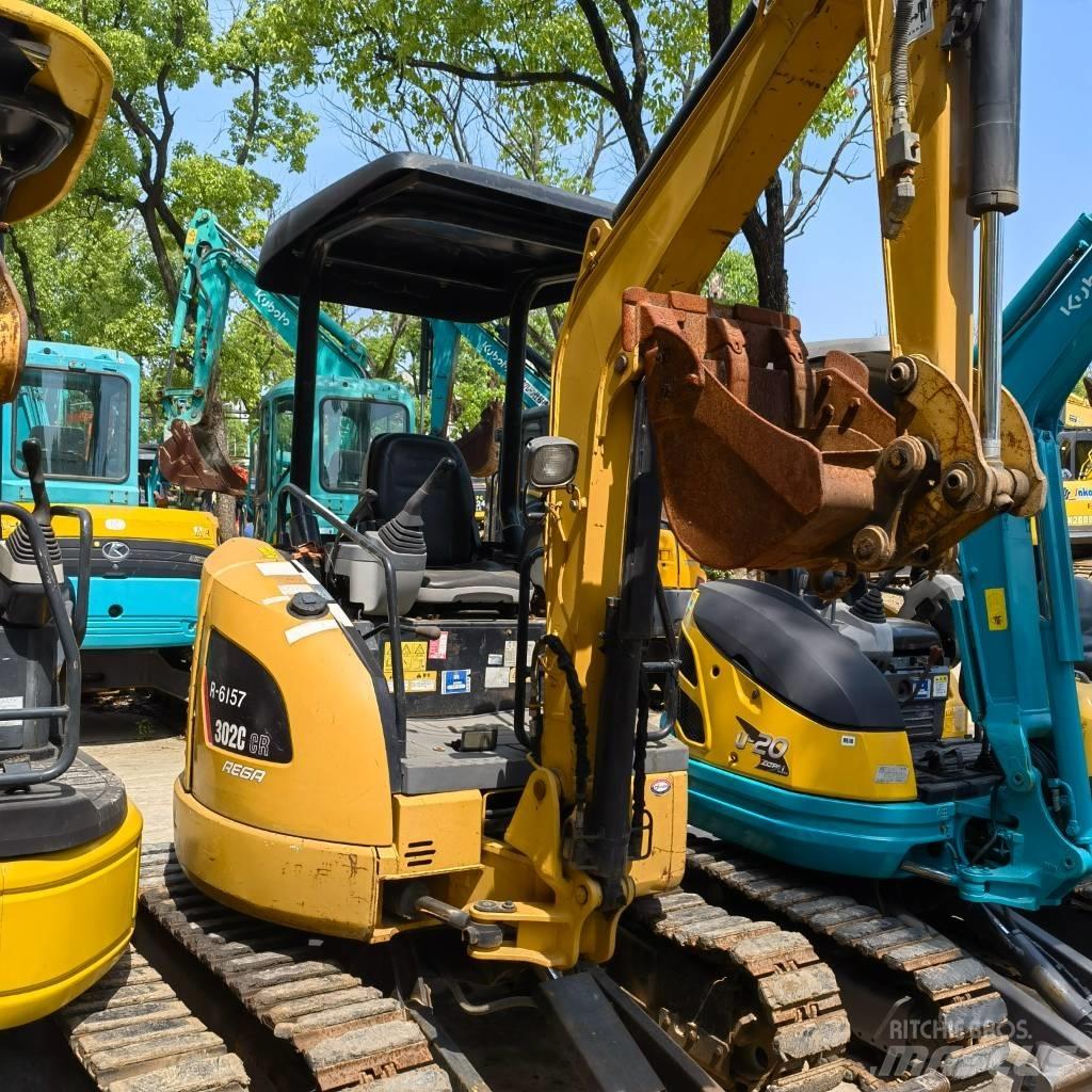 CAT 302 Mini pelle < 7t