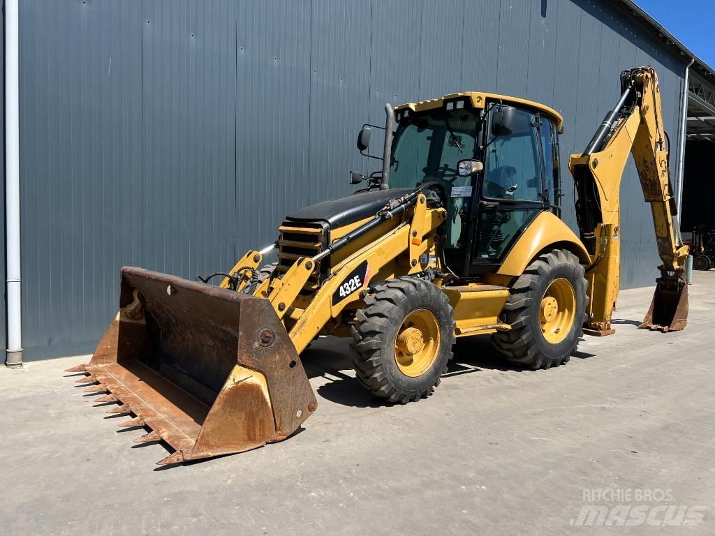 CAT 432E Tractopelle