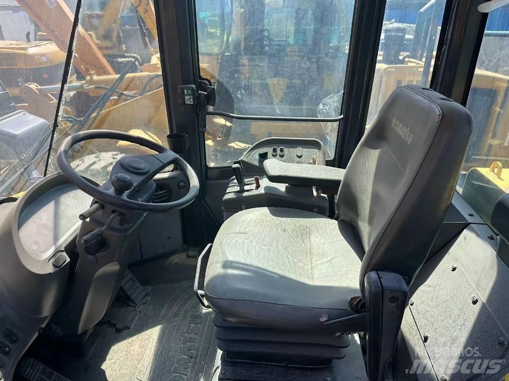 Komatsu WA380-6 Chargeuse sur pneus