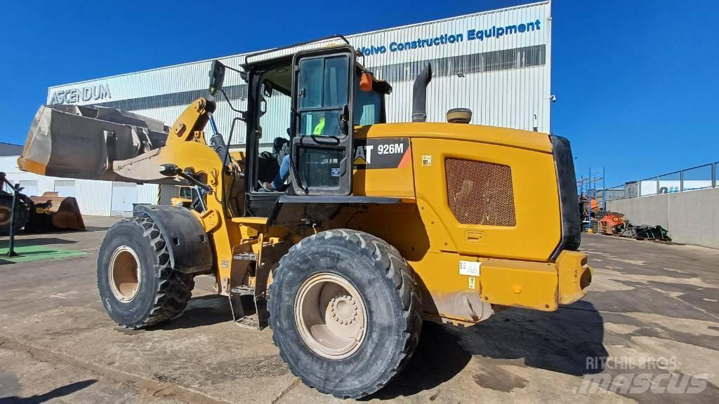 CAT 926M Chargeuse sur pneus