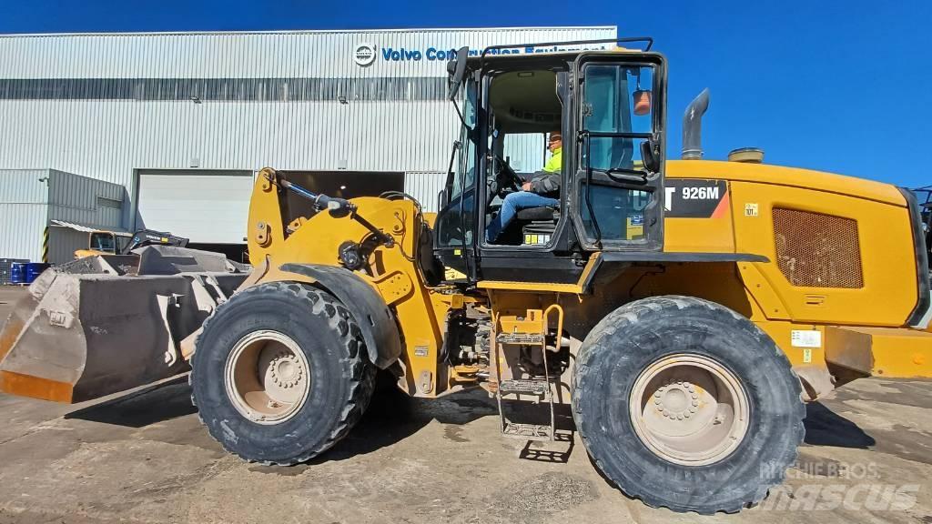 CAT 926M Chargeuse sur pneus