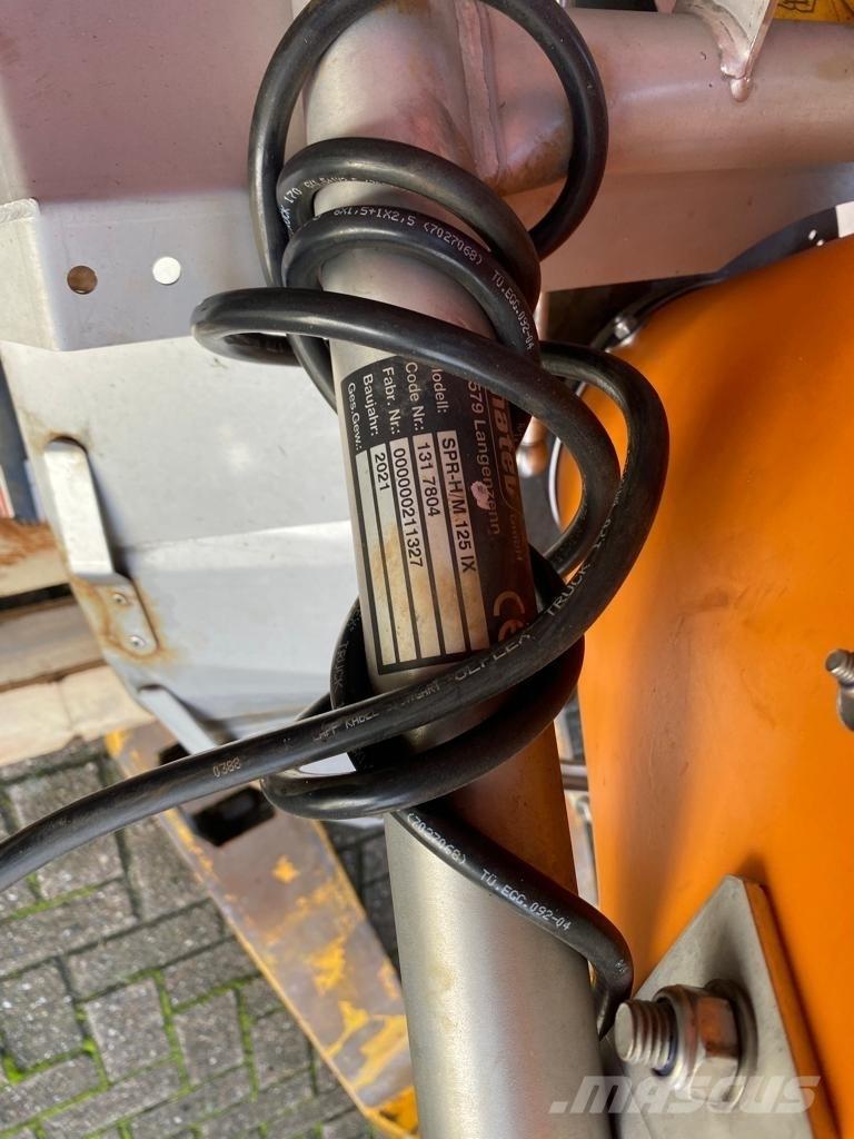 Matev SPR-H/M 125 Accessoires d'attache pour tracteurs compacts