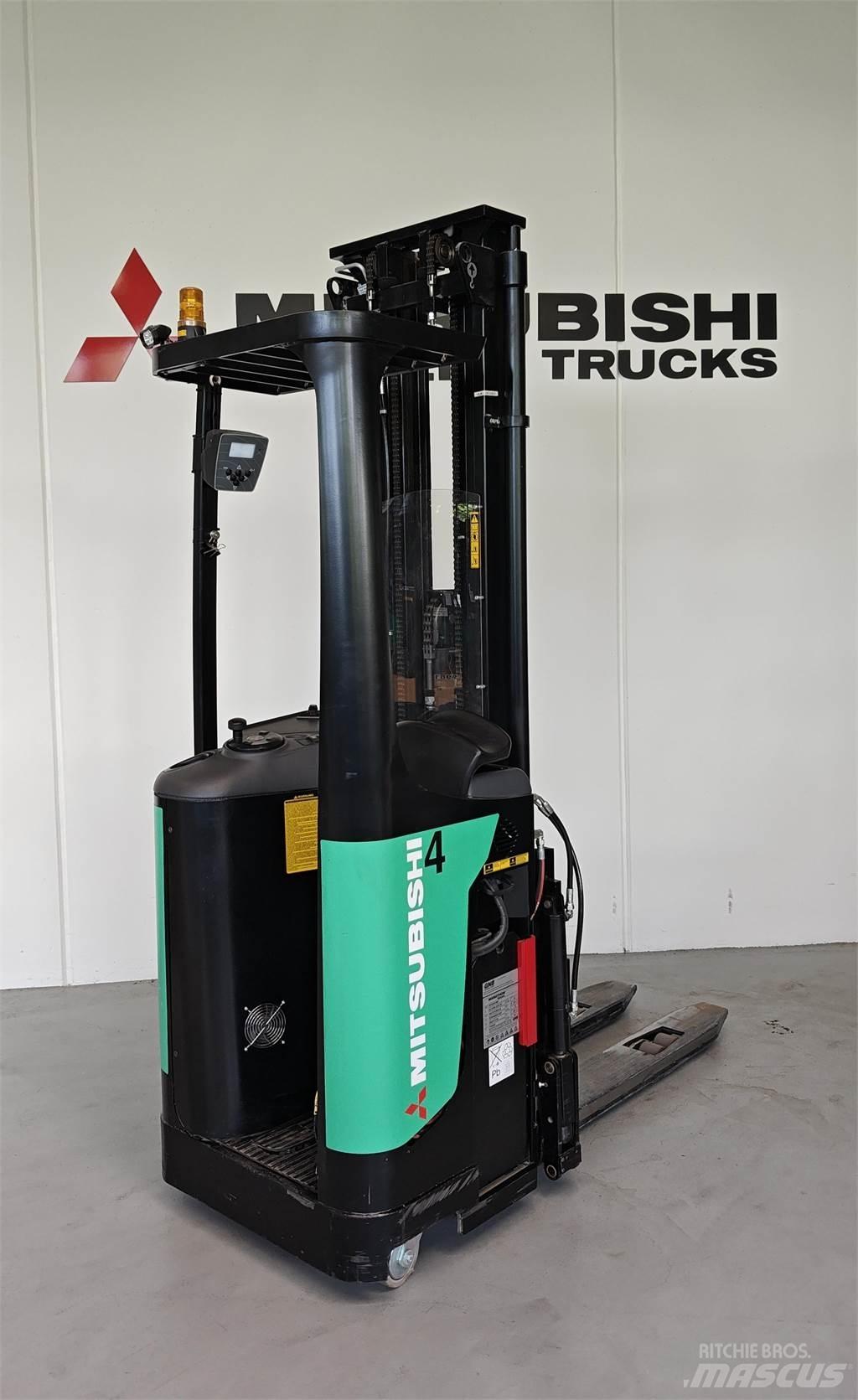 Mitsubishi SBR16NI Transpalette accompagnant porté debout