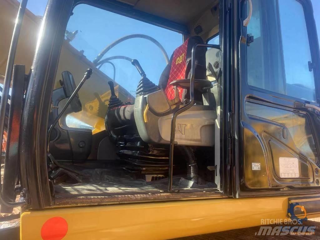 CAT 325 D Pelle sur chenilles