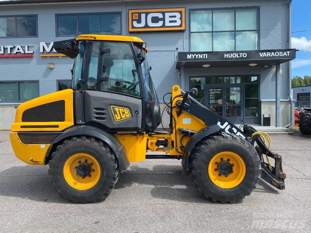 JCB 409 T4 Chargeuse sur pneus