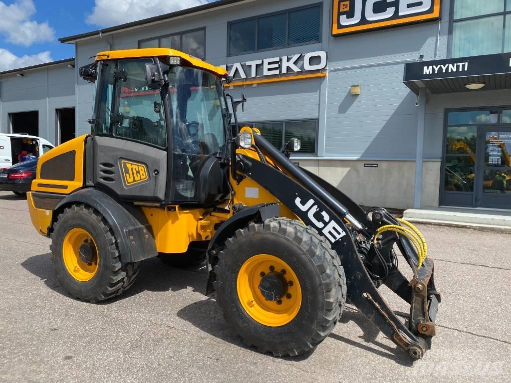 JCB 409 T4 Chargeuse sur pneus
