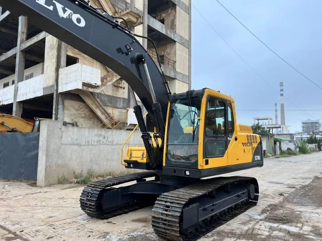 Volvo EC 210 B LC Pelle sur chenilles