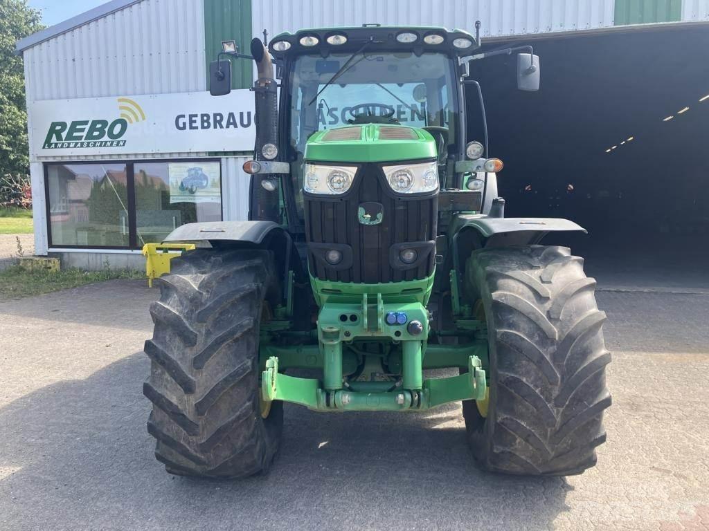 John Deere 6210R Tracteur