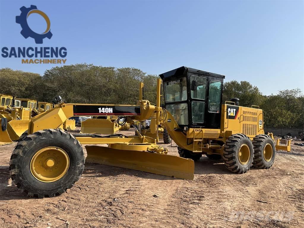 CAT 140H Niveleuse