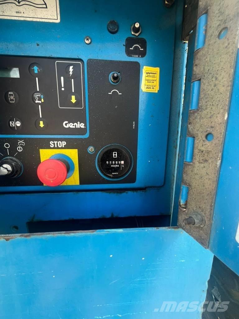 Genie GS 3384 RT Nacelle ciseaux