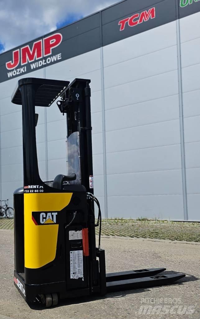 CAT NSR 16 N Chariot élévateur étroit