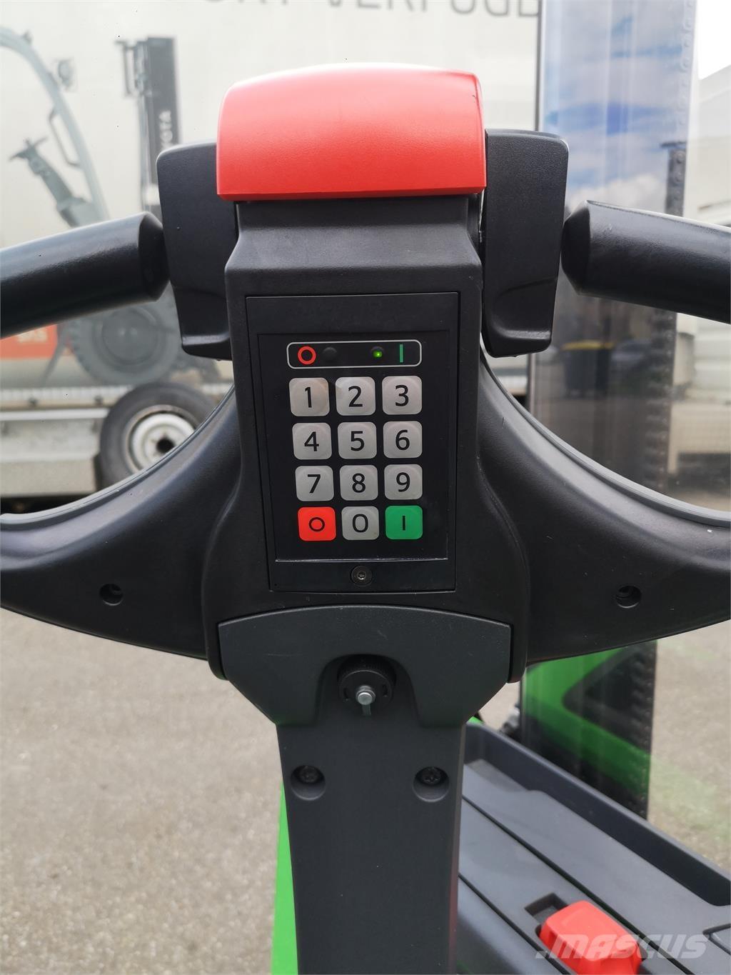 Cesab S210 Gerbeurs Automoteurs