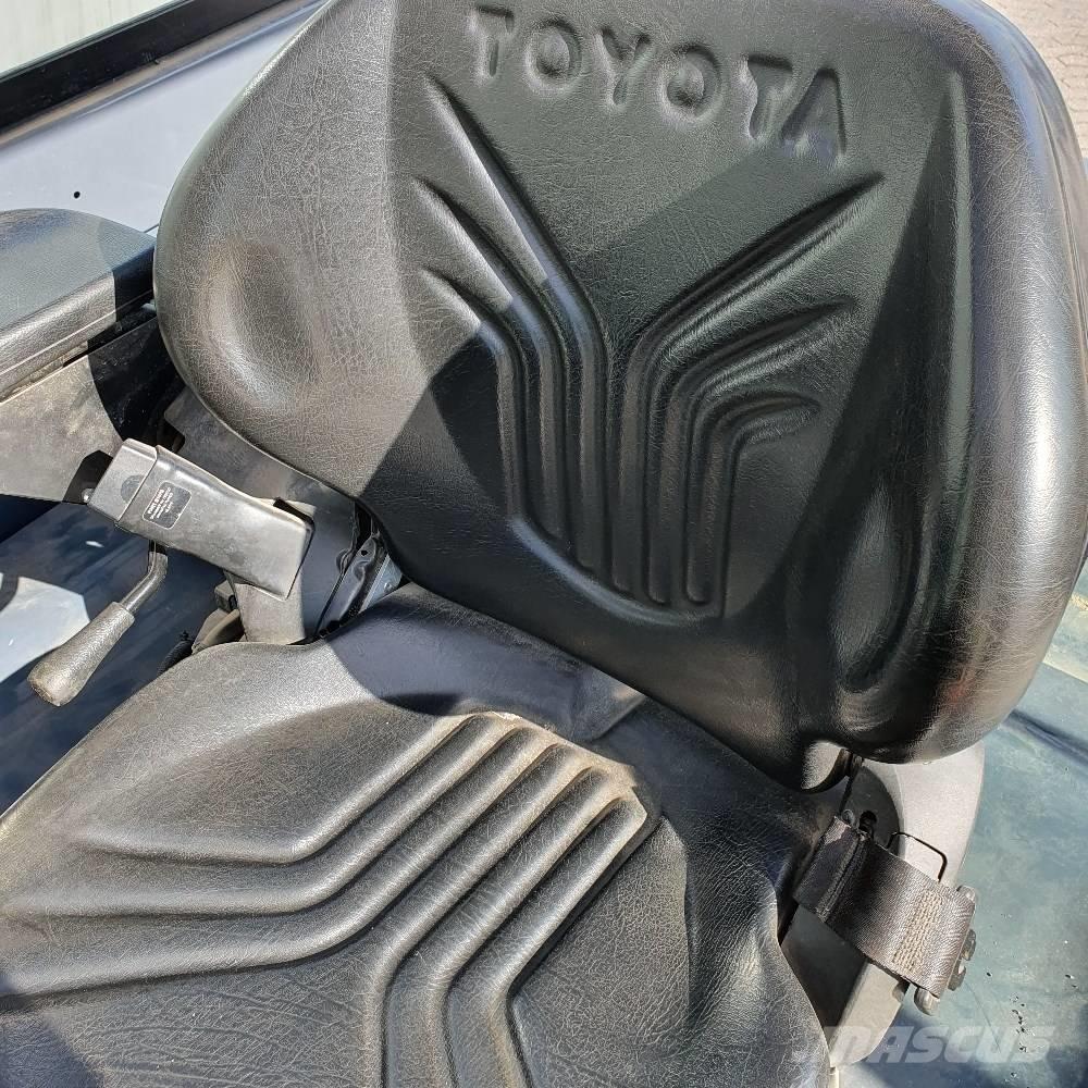 Toyota Traigo 80 Chariots élévateurs électriques