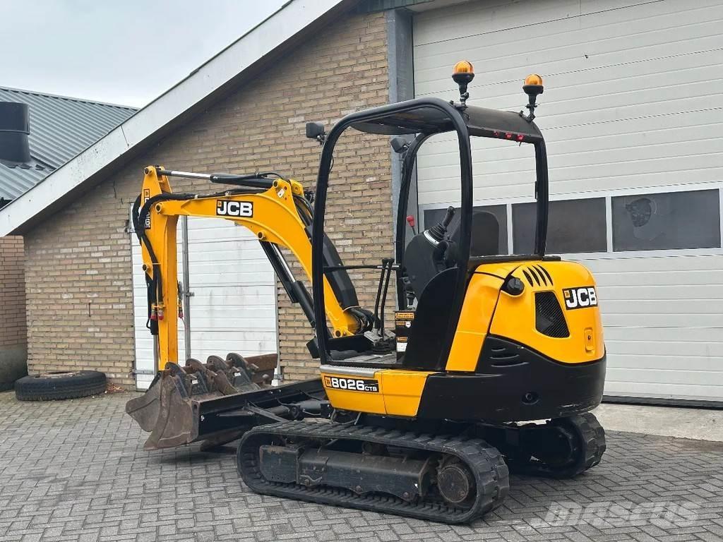 JCB 8026 CTS Mini pelle < 7t