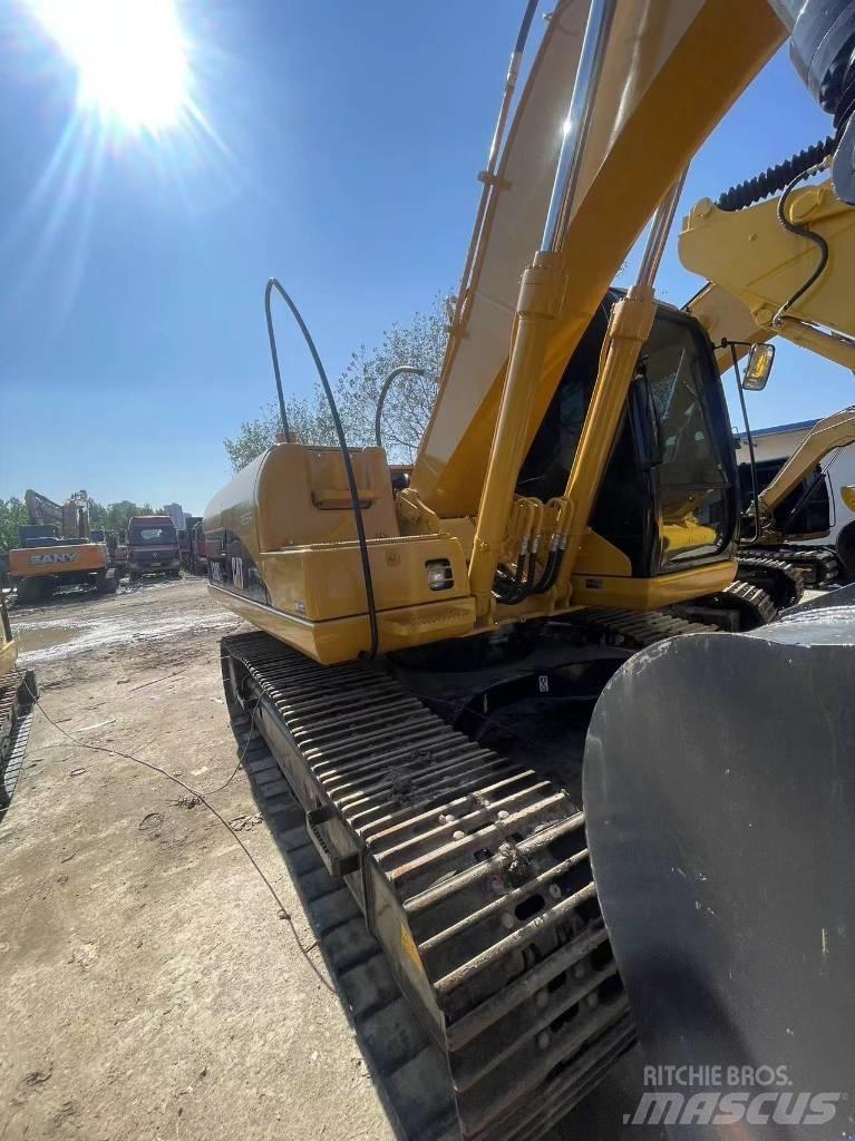 CAT 320 GC Pelle sur chenilles
