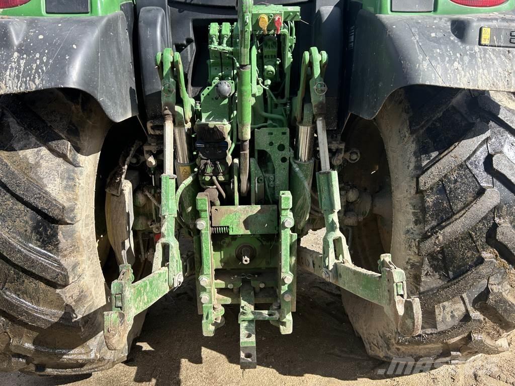 John Deere 6R 120 Tracteur