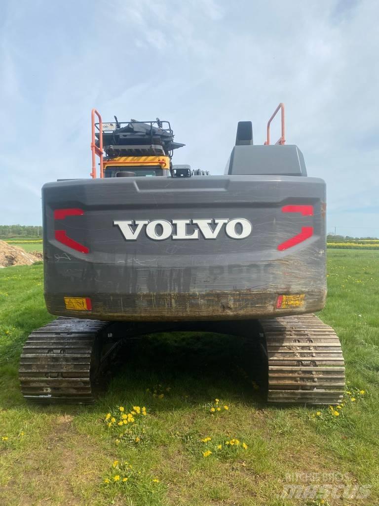 Volvo EC 220 EL Pelle sur chenilles