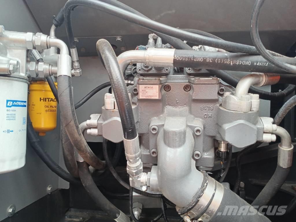 Hitachi ZX 200 Pelle sur chenilles