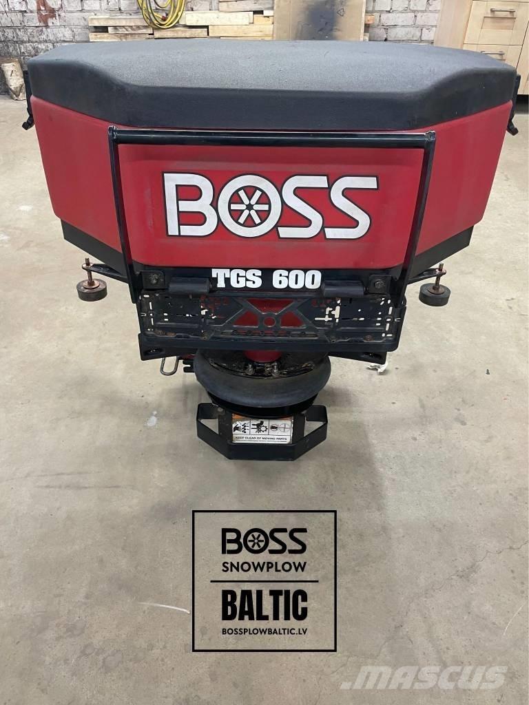 Boss TGS 600 Sableuse et saleuse